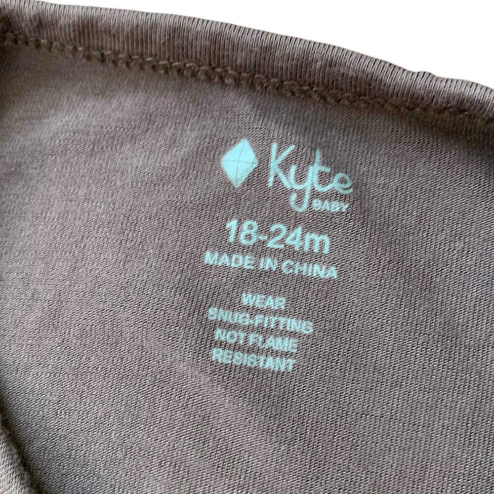 Kyte Baby Bamboo Snap Footy - Picture 2 of 7